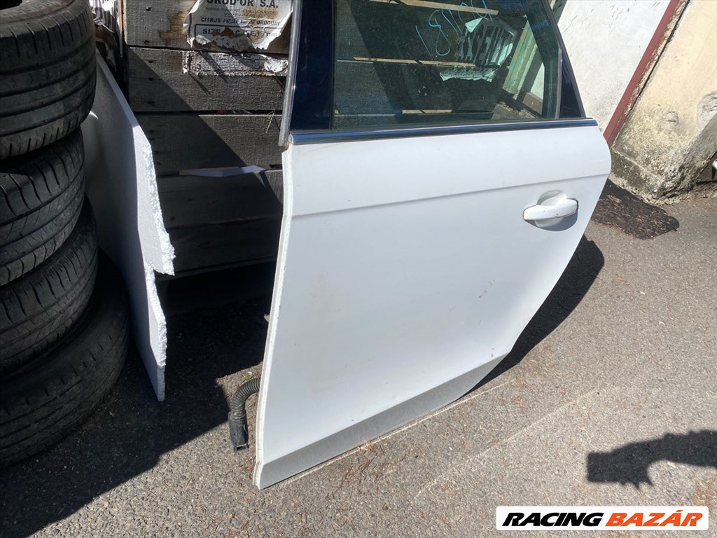 Audi A4 (B8 - 8K) AUDI A4 B8 Bal hátsó Ajtó (Részeivel) 2. kép