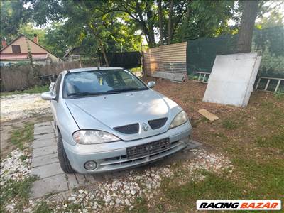 Renault Mégane I bontott alkatrészei