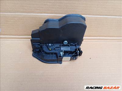 BMW X1 E84 jobb hátsó ajtózár