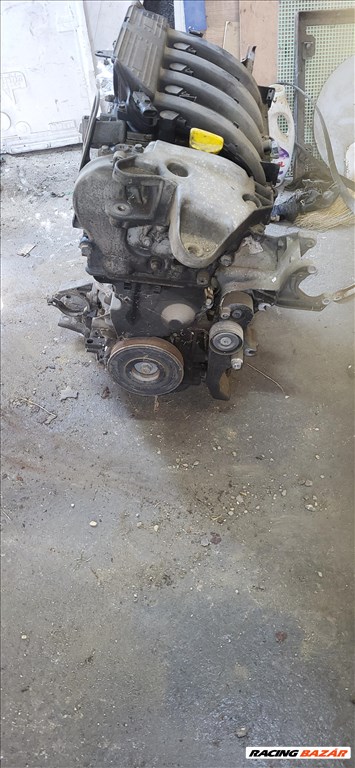 Renault Espace IV Motor 5. kép