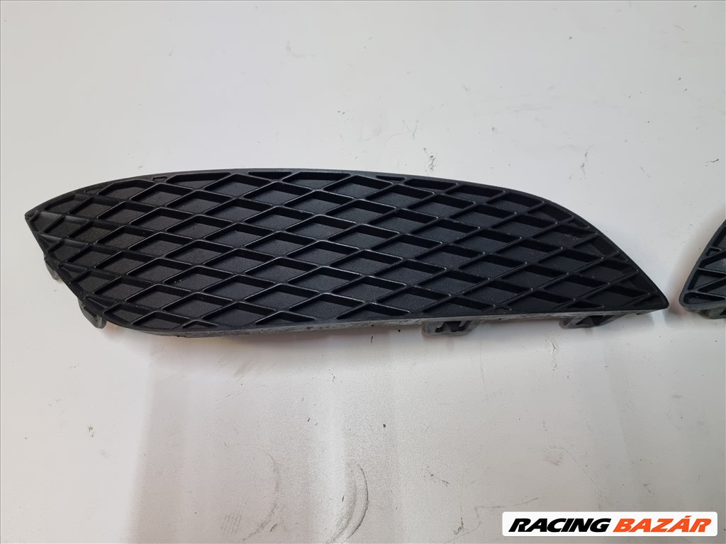 Opel Astra H FL. Utáni Nem Ködlámpás Lökhárító Rács 2. kép