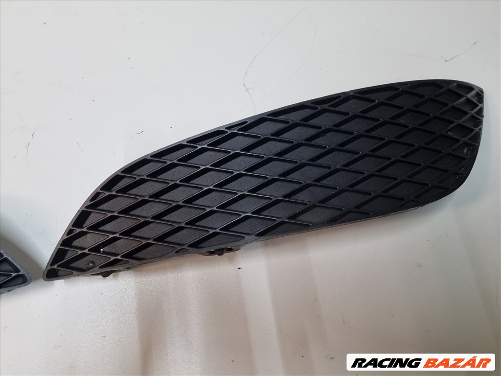 Opel Astra H FL. Utáni Nem Ködlámpás Lökhárító Rács 3. kép