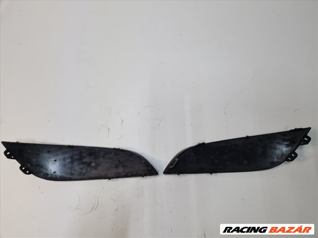 Opel Astra H FL. Utáni Nem Ködlámpás Lökhárító Rács 4. kép