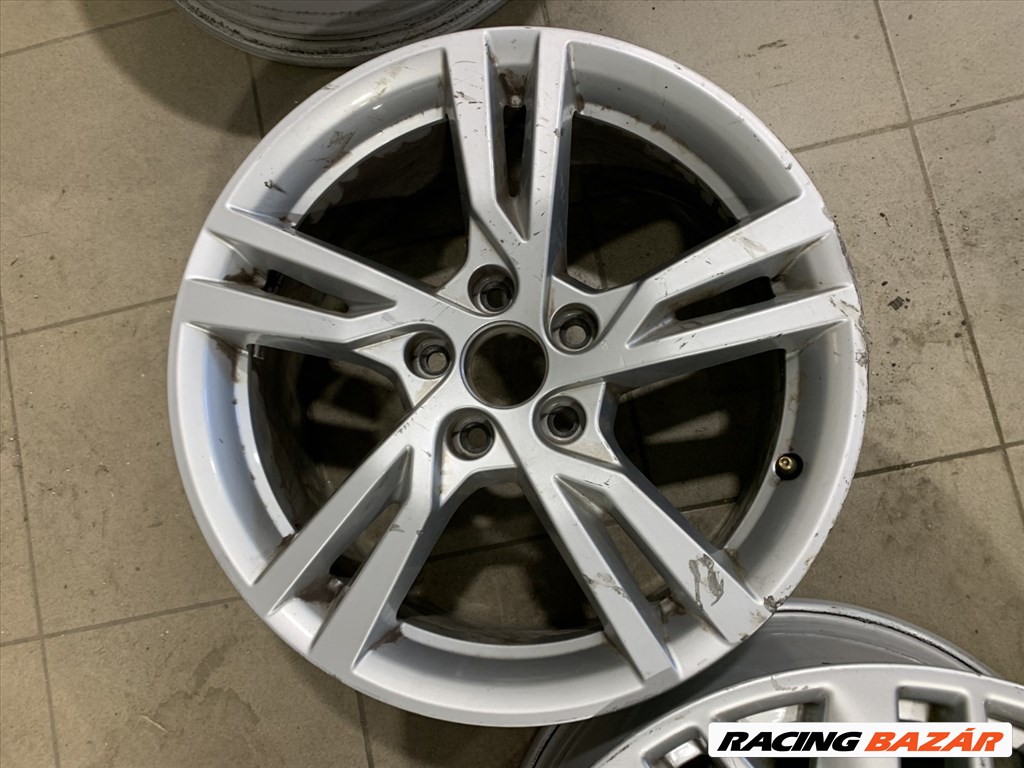 R17 Original Audi 7.5J ET43 - 8V0 601 025DD / 8V0601025DD 1db alufelni 1. kép