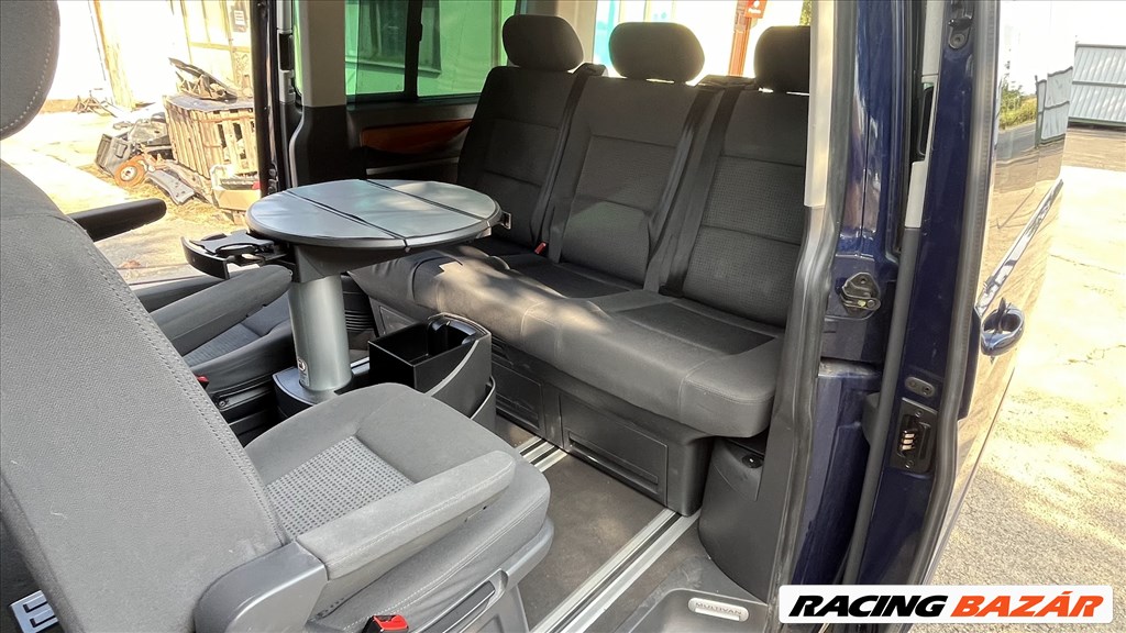 VW Volkswagen T5 MULTIVAN KOMPLETT BELSŐ  7. kép