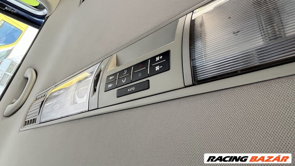 VW Volkswagen T5 MULTIVAN KOMPLETT BELSŐ  12. kép