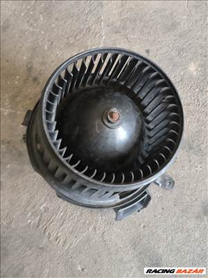 Fiat DUCATO Citroen JUMPER Peugeot BOXER 06 Fűtőmotor ventillátor 270 168330100