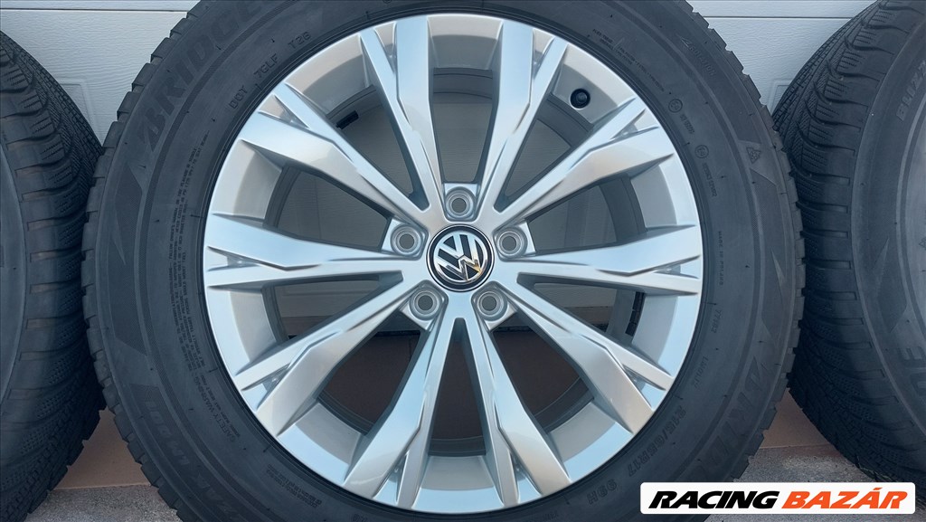 Gyári, VW Tiguán II. 5NA  /Montana/17" alufelni 5x112  téli  gumikkal 2. kép