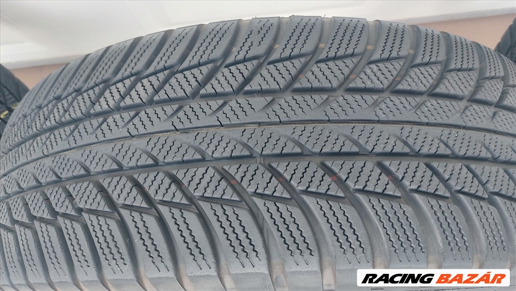 Gyári, VW Tiguán II. 5NA  /Montana/17" alufelni 5x112  téli  gumikkal 16. kép