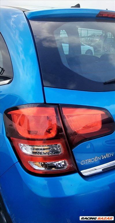 Citroën C3 II Citroen C3 II hátsó lámpa gyári jobb-bal 1. kép