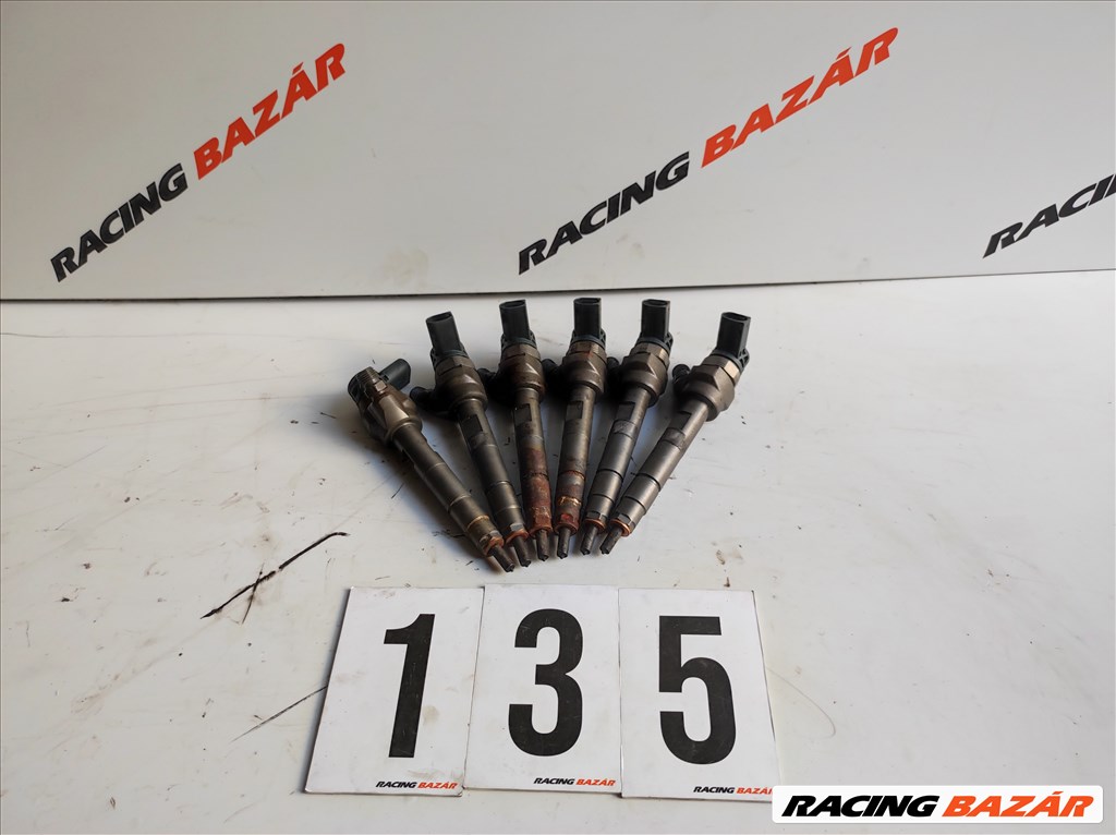 BMW 5-ös sorozat F10/F11 porlasztó , 530d , n57d30a 7810702 1. kép