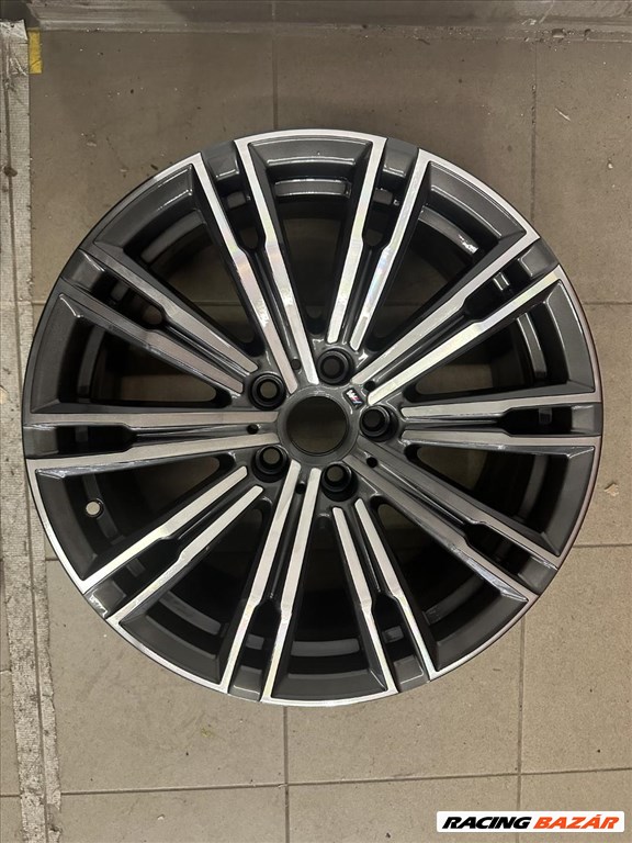 R18 Original Bmw 7.5J ET25 - 8089890 - 1 darab túlmart alufelni ( cnc rész túlmarva ) 1. kép