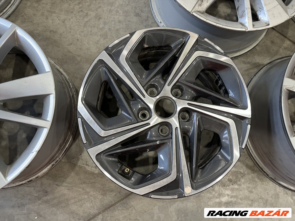R16 Original Hyundai 6.5J ET50 - 52910-G4600 - 2 darab alufelni 2. kép