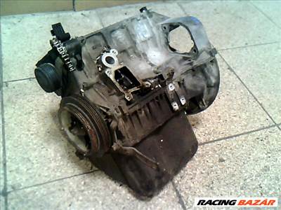 SMART ForTwo Motor. benzin fűzött blokk hengerfej nélkül