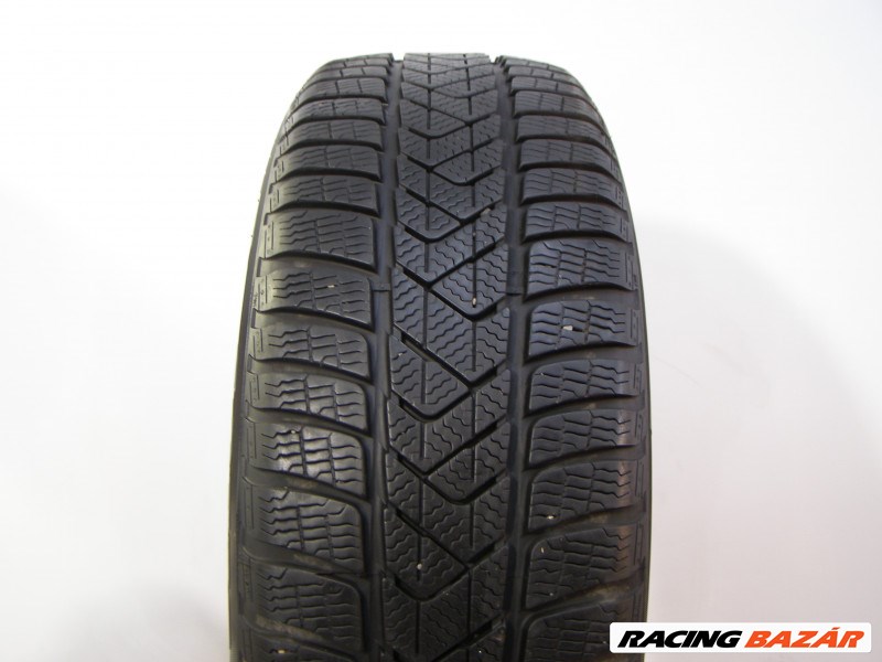 Pirelli Sottozero 3 205/60 R16  1. kép