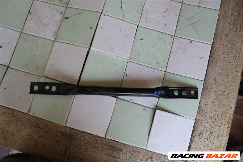 Volkswagen Golf 7 1.6D 2012-2020 kardánalagút erősítés 5Q0802028 2. kép