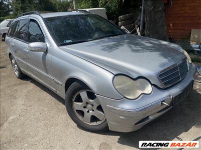Mercedes C 220 bontott alkatrészei