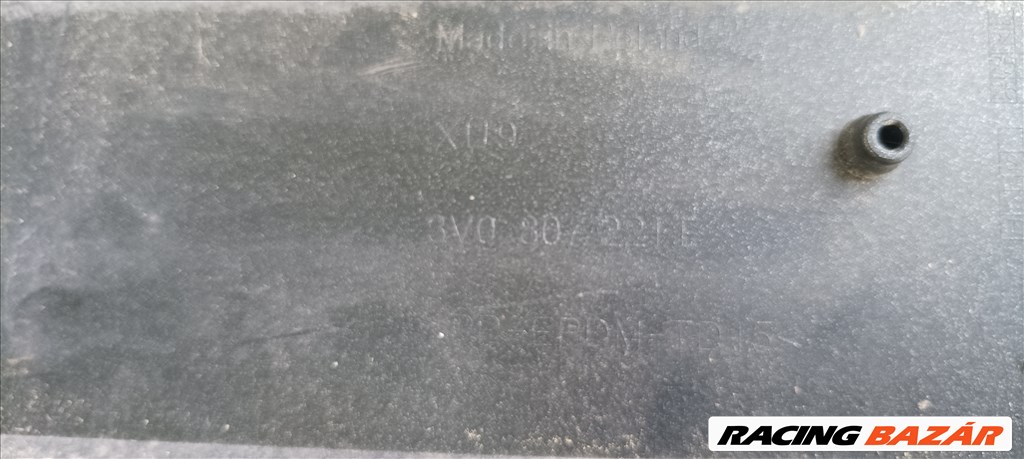 Skoda Superb III első lökhárító szürke színben eladó! 3v0807221e 7. kép