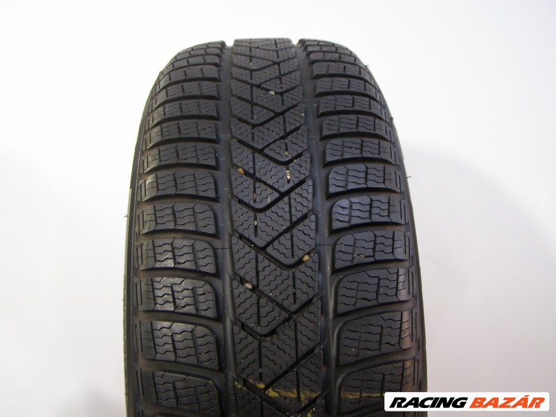 Pirelli Sottozero 3 225/55 R18  1. kép