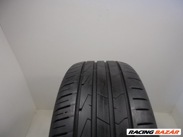Hankook K125 215/55 R17  1. kép