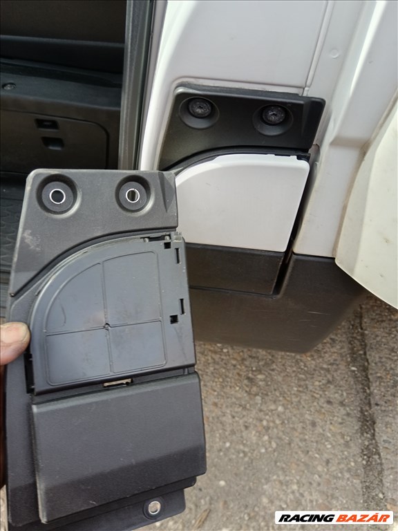 Iveco daily tank ajtó fedél  1. kép