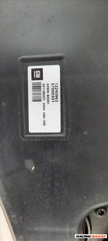 Opel insignia subwoofer 2. kép