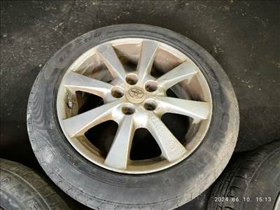 TOYOTA AVENSIS T27 R17 / 5x114,3 / 7,0J / ET45 Alufelni (1 db)
