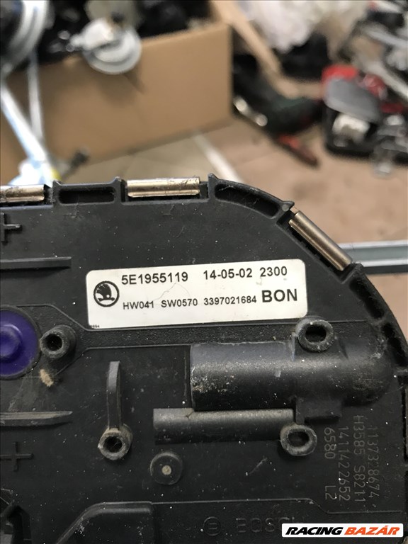 Skoda Octavia III ablaktörlő szerkezet 5e1955119 2. kép