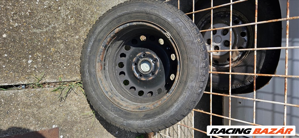 Skoda lemezfelni garnitúra (195/65 R15) 1k0601027c 4. kép