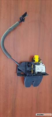 Opel Vectra C sedan elktromos csomagtérzár 