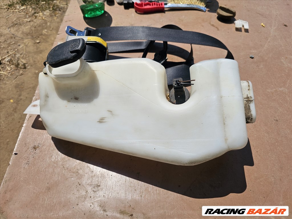 Dacia Logan I Ablakmosó tartály és szivattyú  1. kép