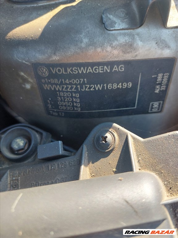 Volkswagen Bora (A4 Typ 1J) bontott alkatrészei 4. kép