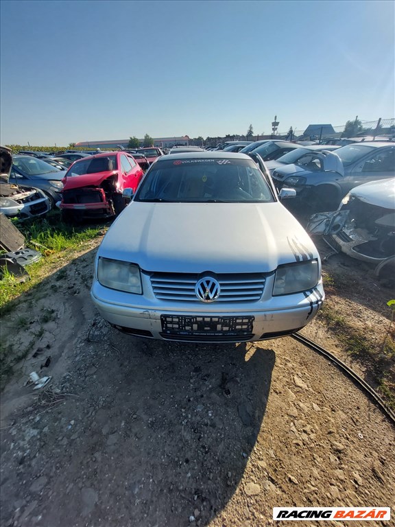 Volkswagen Bora (A4 Typ 1J) bontott alkatrészei 1. kép