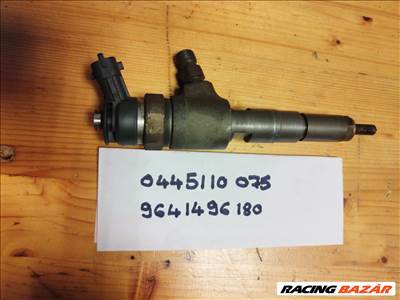 Peugeot 206 Injektor , befecskendező  0445110075  , 9641496180
