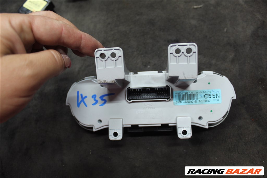 Hyundai ix35 2015 1.7D klímavezérlő modul 97250-2Y400 2. kép
