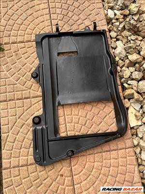 BMW E46 motor alatti burkolat 8265985