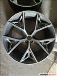 R22 Original Audi 10J ET21 - 4M8 601 025AB / 4M8601025AB 1Db alufelni