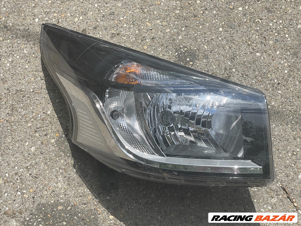 Renault Trafic III jobb első lámpa 260105469r 1. kép