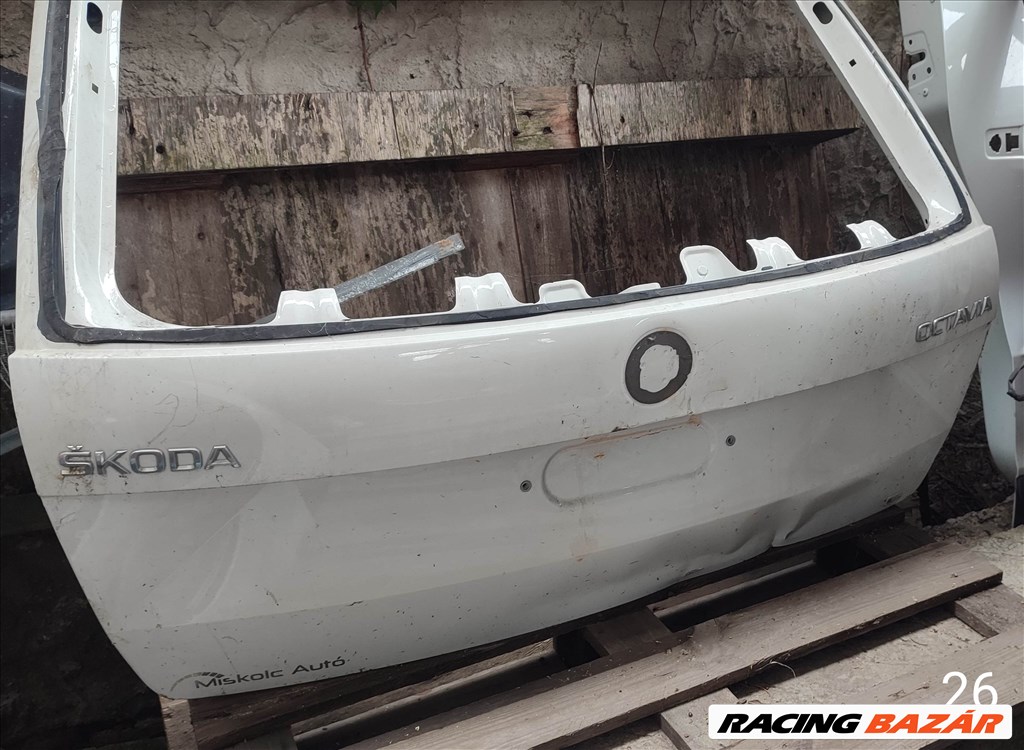 Skoda Octavia 2013- kombi csomagtérajtó 5e9827173 1. kép