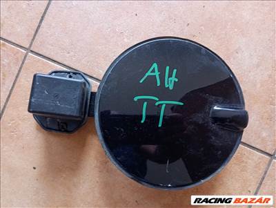 Opel Astra H TT tankajtó