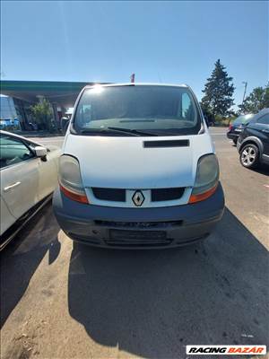 Renault Trafic II bontott alkatrészei