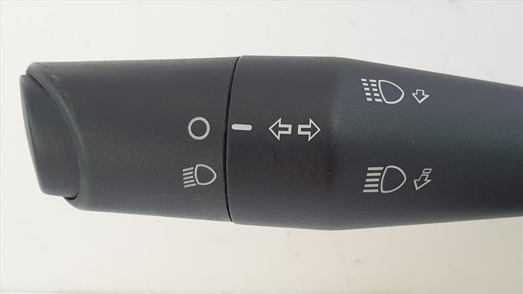 507507 Fiat Panda 2013, Kormánykapcsoló, Légzsákszalag, 2 Csatlakozó, 735558306 2. kép