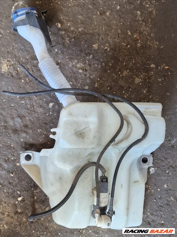 Ford C-Max2 Ablakmosótartály 1. kép