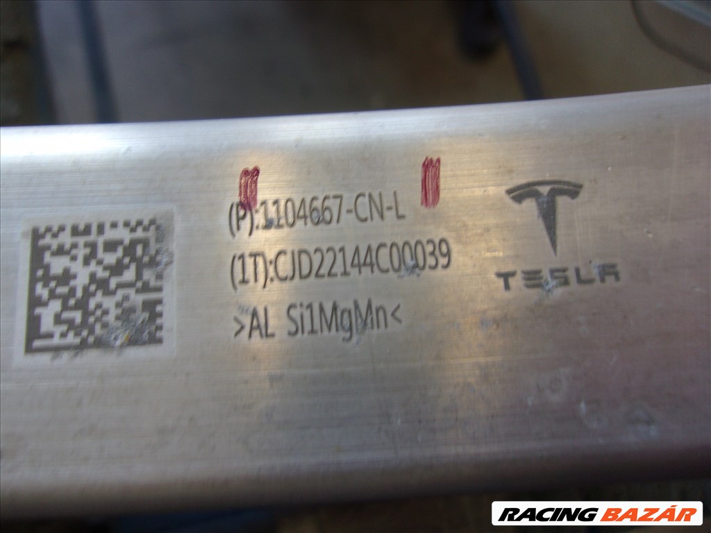 TESLA MODEL 3 első lökhárító merevítő 2018-2023 1104667-CN-L 6. kép