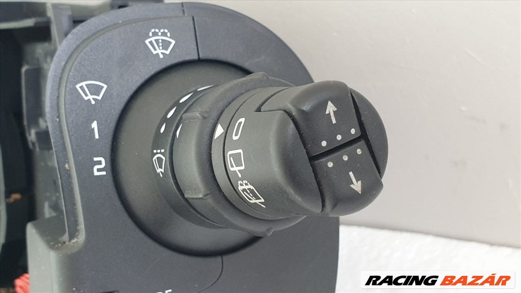 507553 Renault Clio 3, 2009, E-H Köd, Autom, Kormánykapcsoló, Légzsákszalag, 4 Csati 5. kép