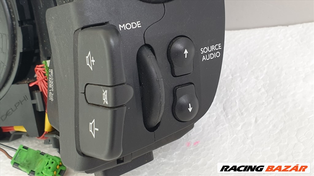 507551 Renault Kangoo 2, 2009, E-H Köd, Autom, Kormánykapcsoló, Légzsákszalag, 4 Csati 7. kép