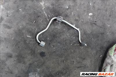 Hyundai IX35 2015 1.7D üzemanyag cső