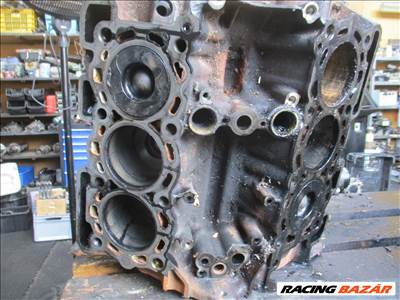 Land Rover Range Rover (3rd gen Jaguar XF 2.7) Td6 üres motorblokk 276DT