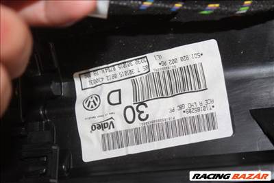 Volkswagen Golf 7 2014 1.6D Fűtésbox 5Q1820002