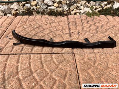 BMW E46 jobb fényszóró díszléc  51138208486